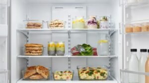 Quick and Easy Assemble-Your-Own Breakfast Snackle Boxes