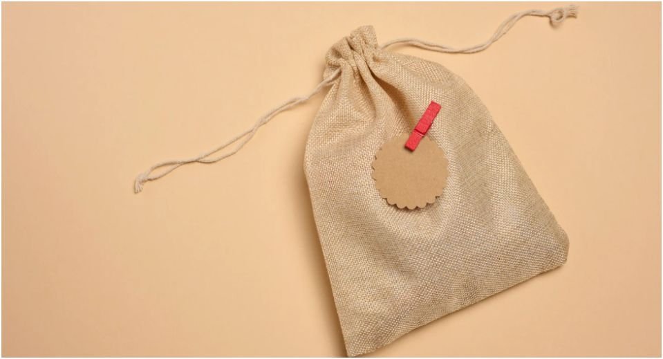 Drawstring Bags: The Trendy Solution for On-the-Go Storage